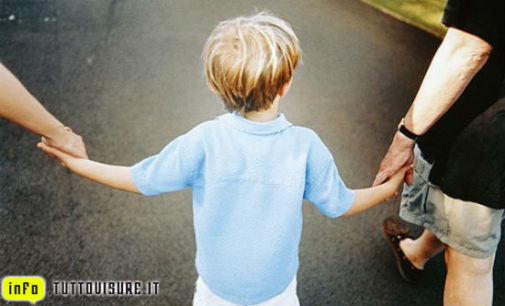 Certificato penale a tutela dei minori, obbligatorio anche nel volontariato